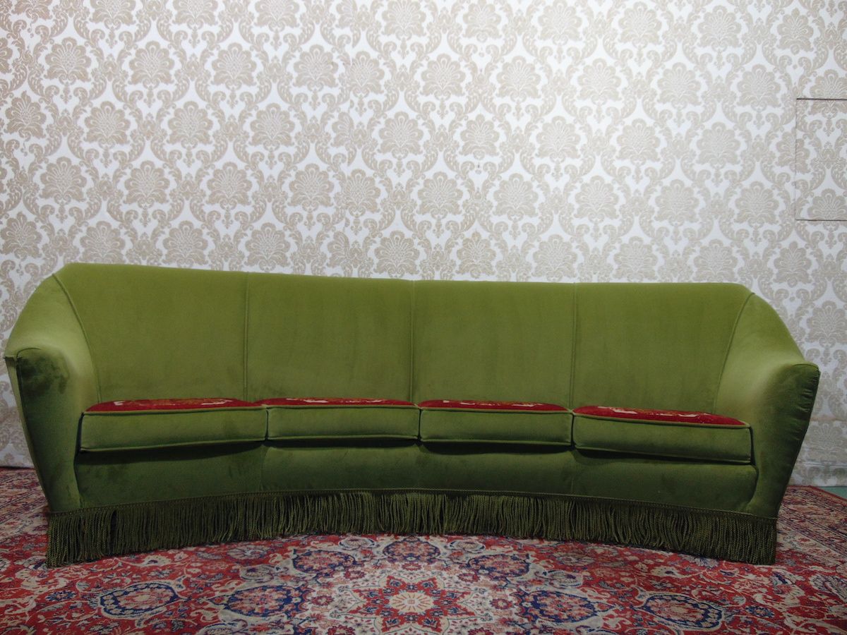 Reupholstered vintage sofa (THIS IS AN EXAMPLE) dsc00925.jpg