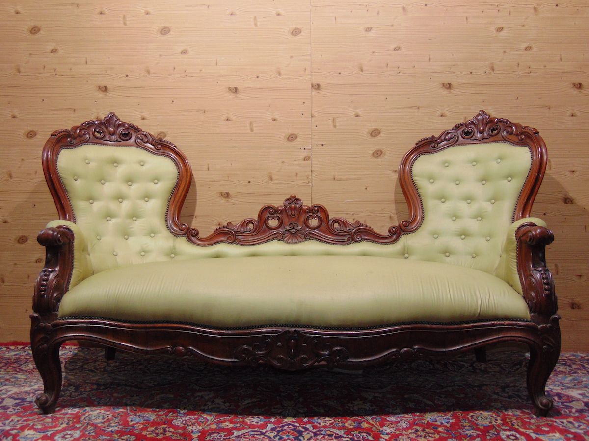 Extremely rare antique He and She sofa in solid walnut dsc04918.jpg