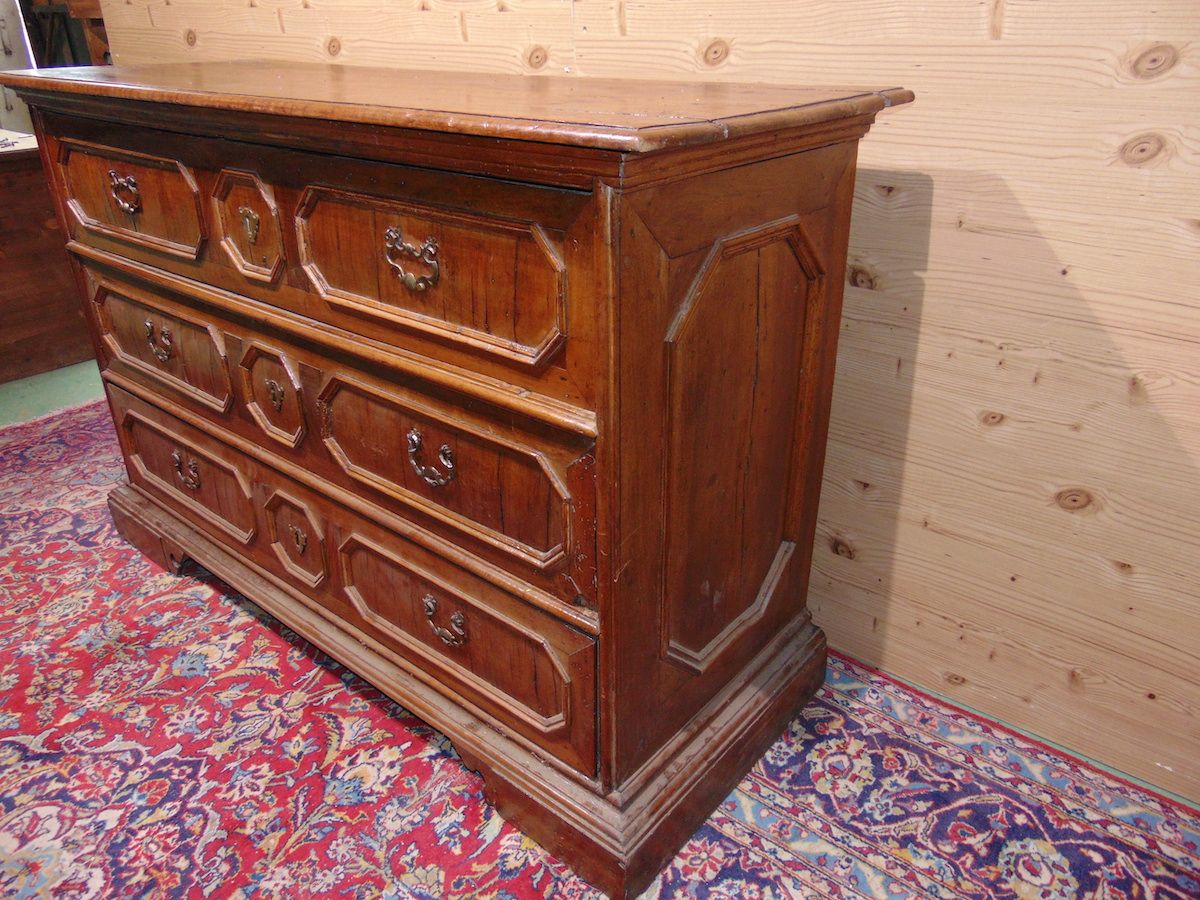Brescia chest of drawers from the 1600s 1736.....jpg