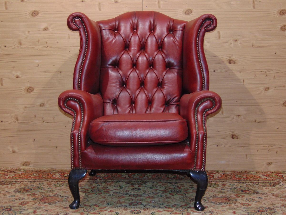 Poltrona Chesterfield rossa