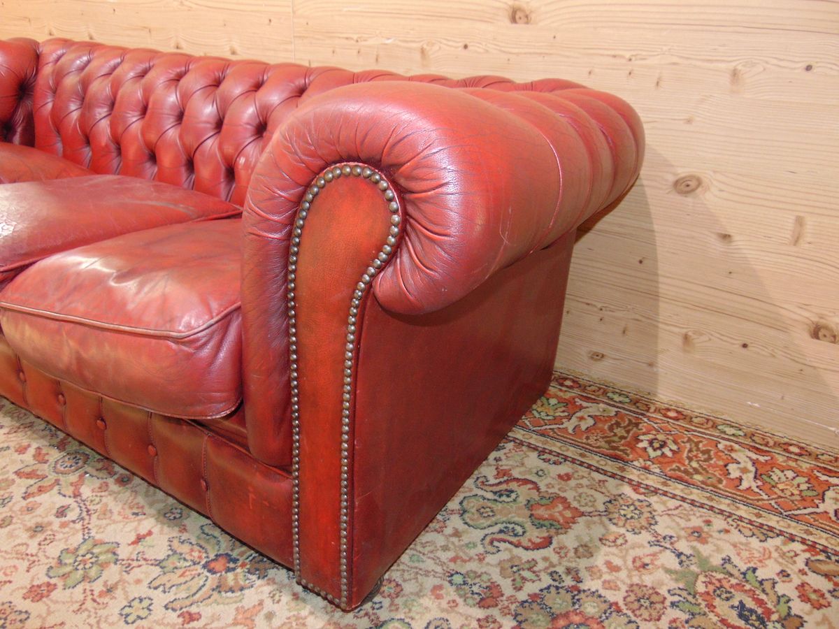 3 seater Chesterfield sofa 1878......jpg