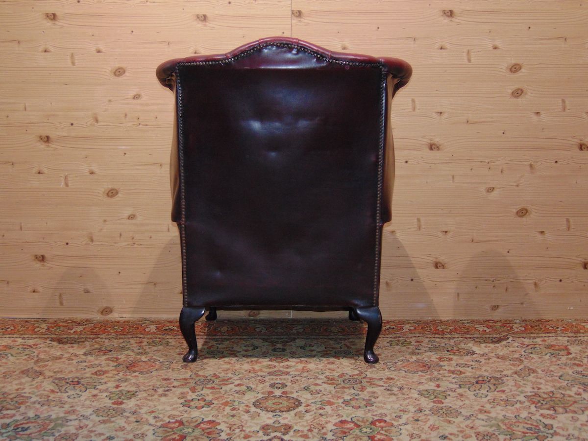 Burgundy Chesterfield armchair 1903.....jpg