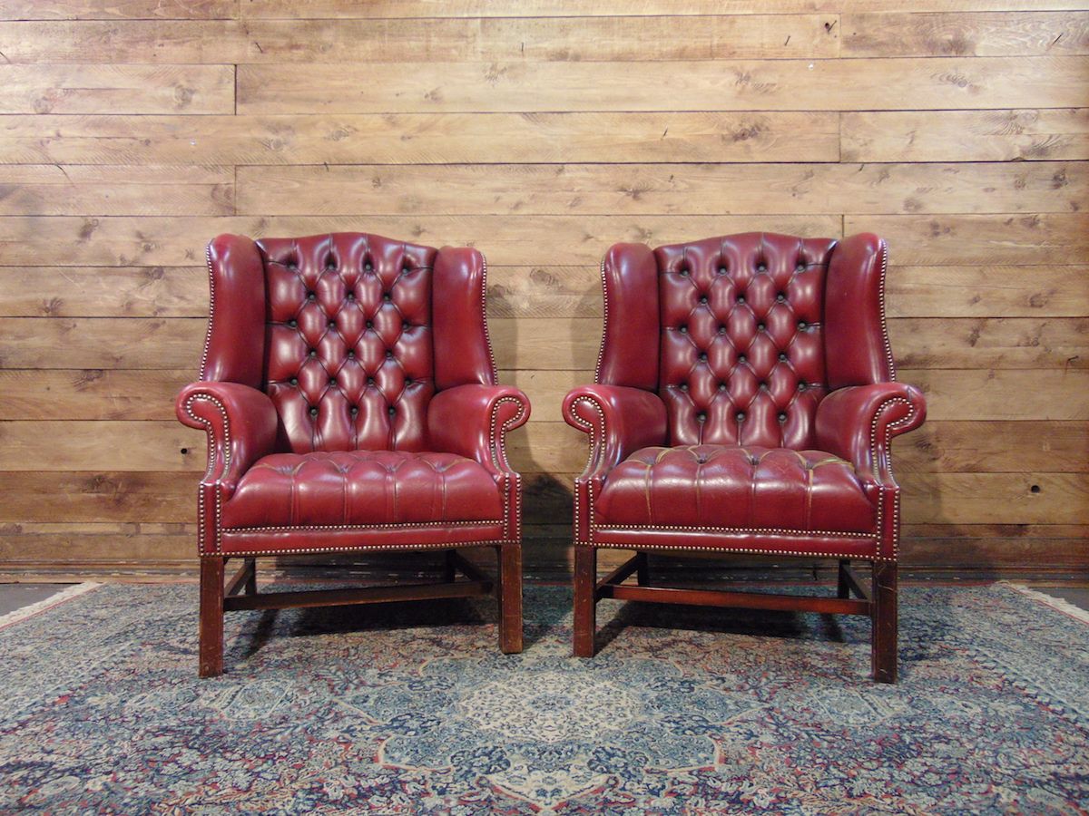 Pair of Queen Anne Chesterfield armchairs dsc01620.jpg