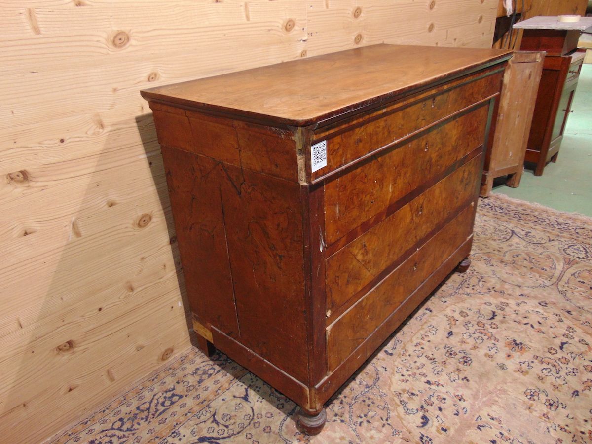 Lombard chest of drawers in walnut briar 1957...jpg