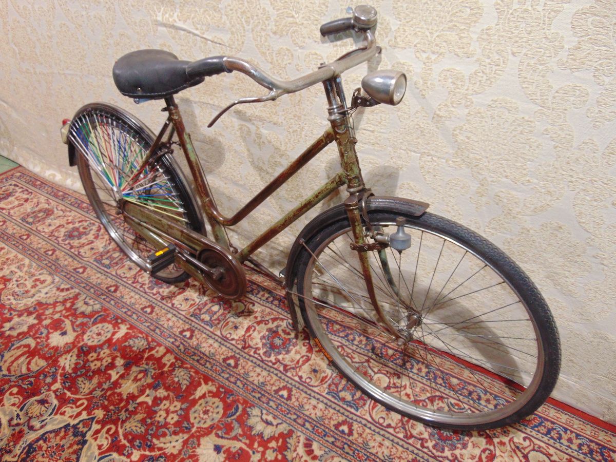 Old bicycle dsc09377.jpg