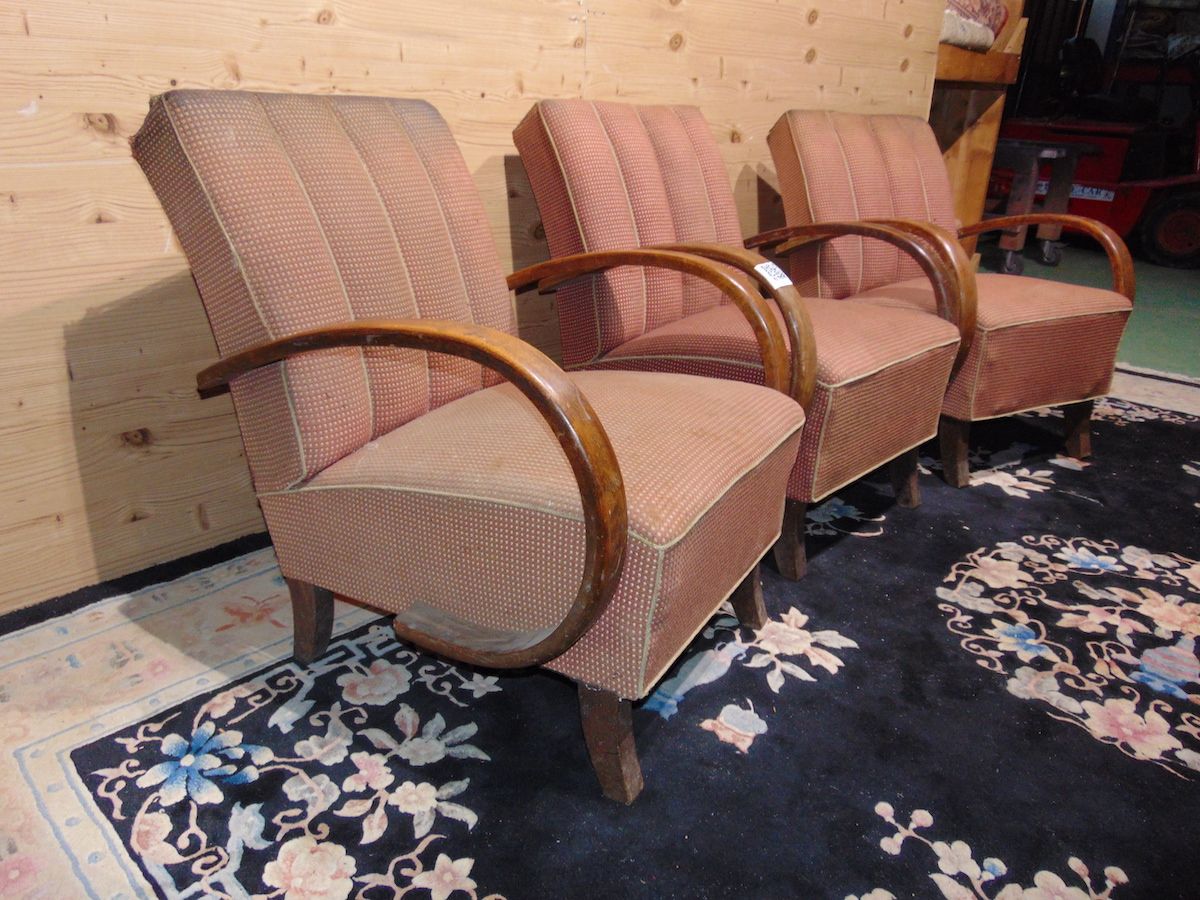 Original Halabala armchairs 2082..jpg