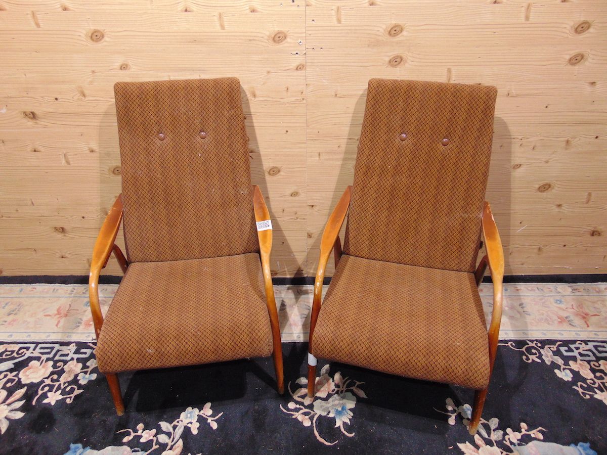 Antonin Suman armchairs 2104..jpg