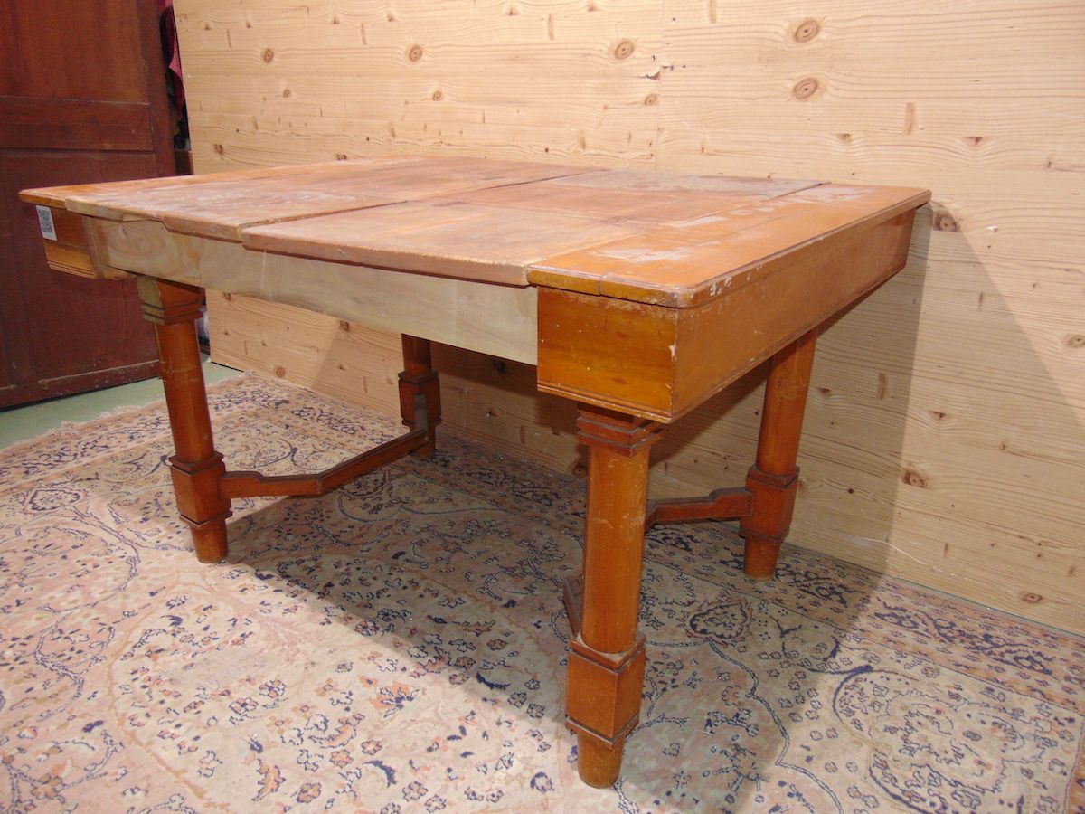Lombardo extendable table 1991....jpg