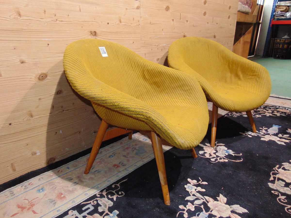 Yellow Navratil armchairs 2113....jpg