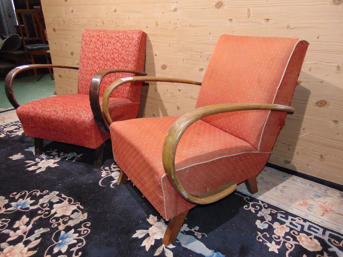 Vintage Halabala armchairs 2139-40...jpg