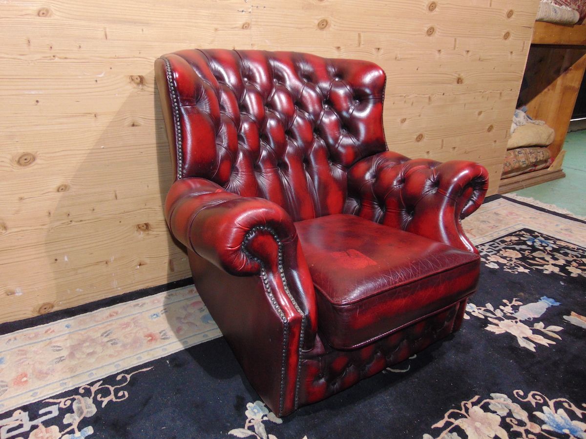 Burgundy leather lounge 2179...jpg