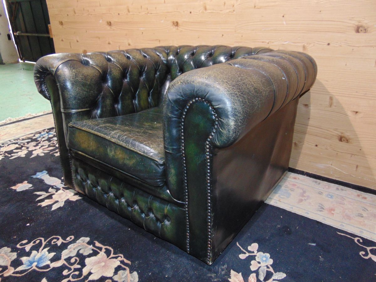 Green Chesterfield Club armchair 2194....jpg