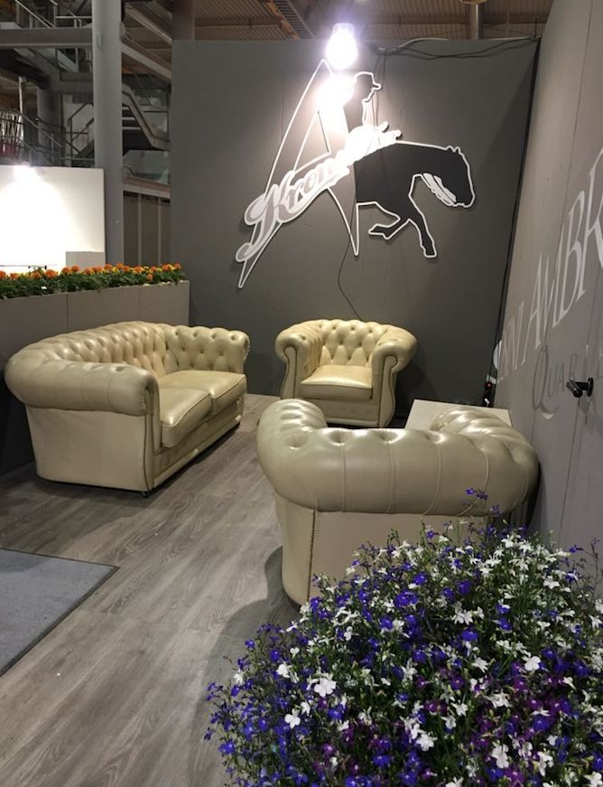 Stand set up at the American horse show in Cremona schermata2018-06-04alle11.44.32.png