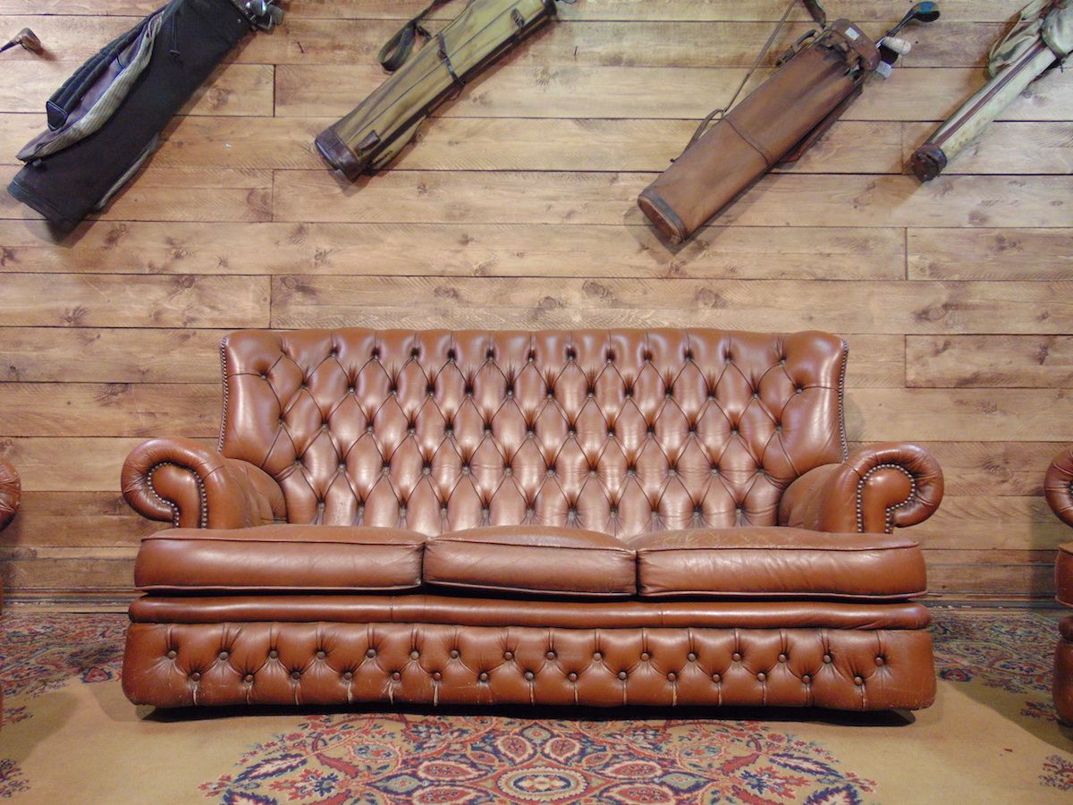 Chesterfield Monk original English vintage living room in real tan leather dsc00943.jpg