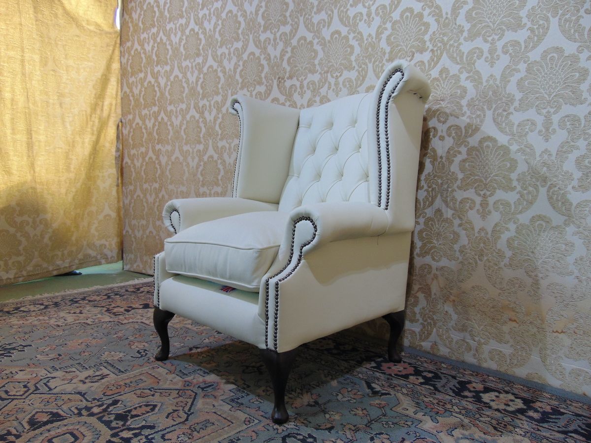 Chesterfield Queen Anne Nuova ivory color chair dsc02139.jpg